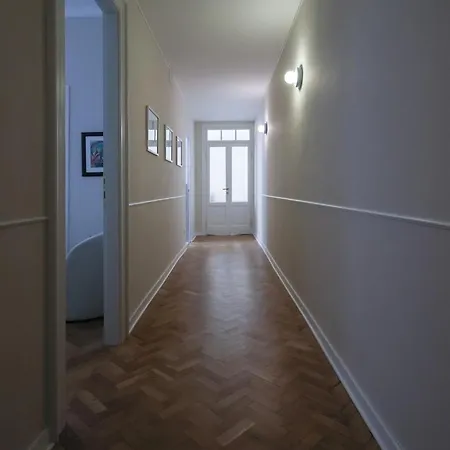 Safira Boutique Apartment Triest